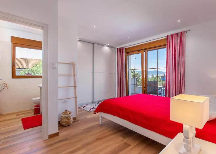 Semesterbostad 3 Bedroom Lovely In