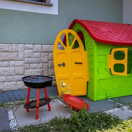 3 Bedroom Lovely In * Kostrena